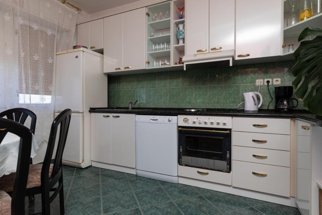 Apartments With A Parking Space Sumpetar, Omis - 9436 Exterior foto